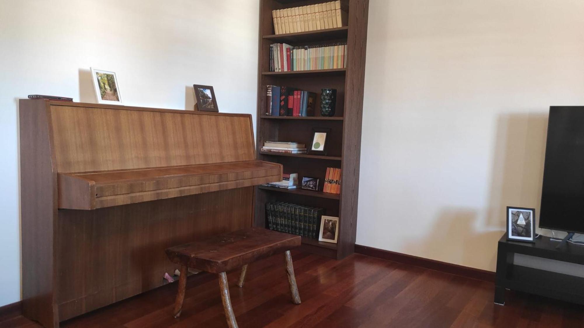 Luxury City Centre Apartment With Stunning View أوميس المظهر الخارجي الصورة